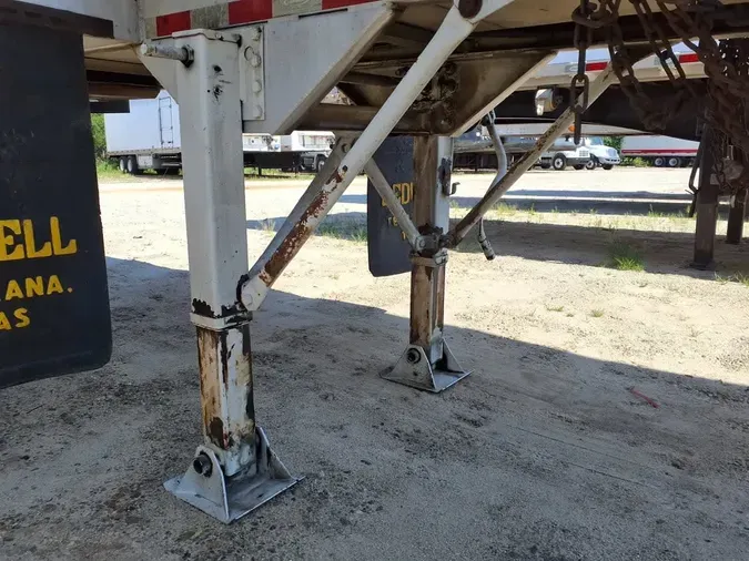 2012 UTILITY TRAILERS TANKER TRAILER