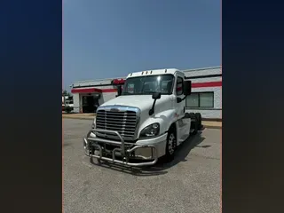 2020 FREIGHTLINER/MERCEDES CASCADIA 125