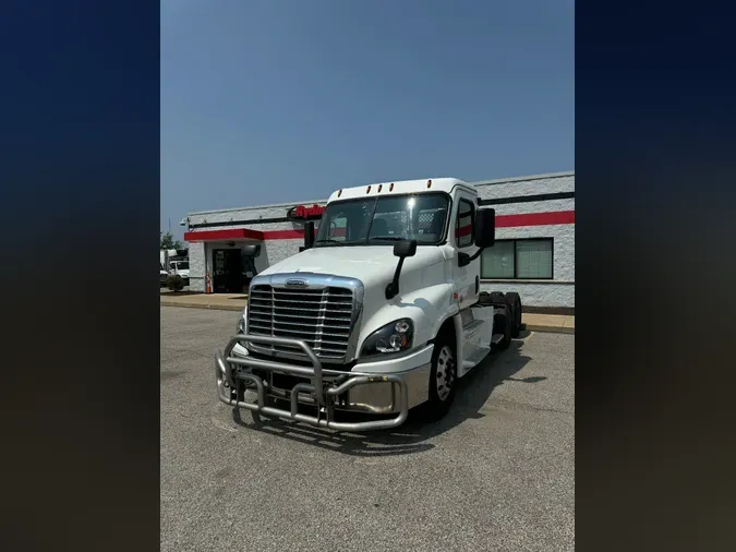 2020 FREIGHTLINER/MERCEDES CASCADIA 1256653bdca91671dac2912f395e452c522