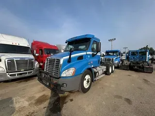 2016 FREIGHTLINER CASCADIA 113