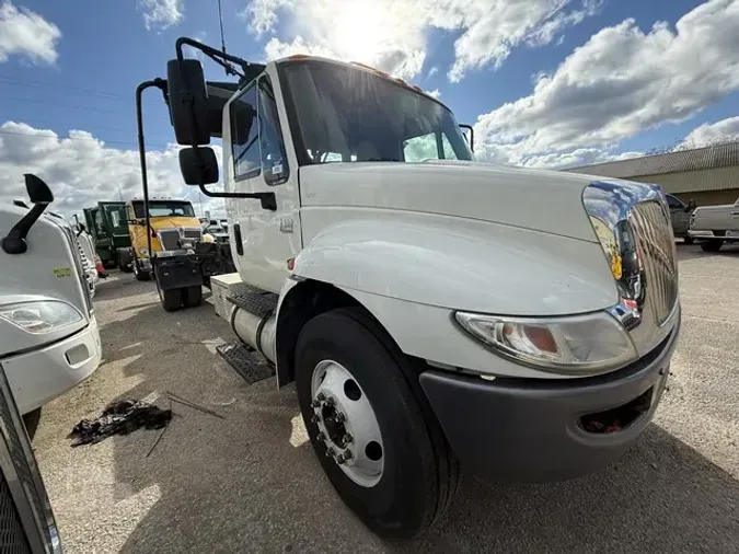 2006 INTERNATIONAL DURASTAR 4300