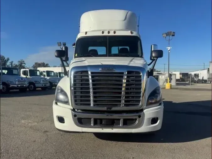 2019 Freightliner Cascadia