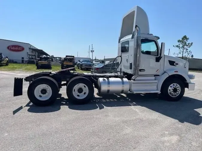 2020 Peterbilt 567