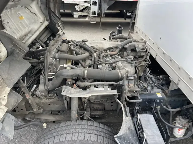 2020 ISUZU NPR