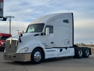 2021 KENWORTH T680