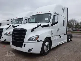 2024 FREIGHTLINER CASCADIA 126