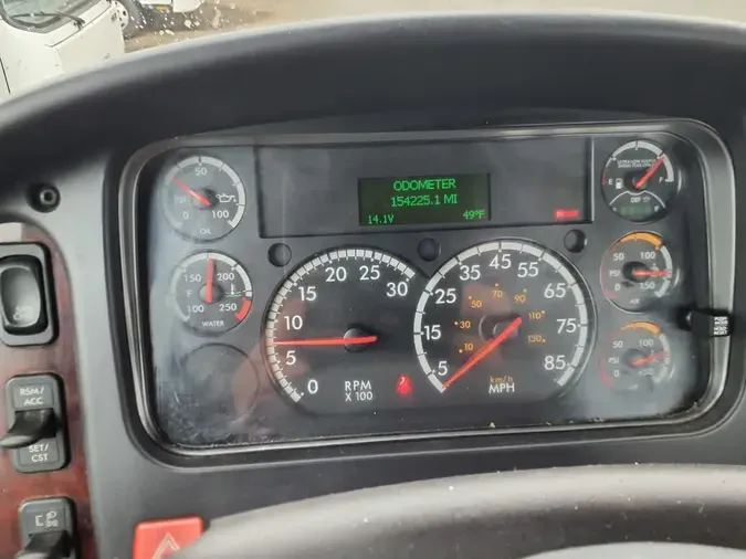 2020 FREIGHTLINER/MERCEDES M2 106