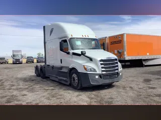 2020 Freightliner Cascadia