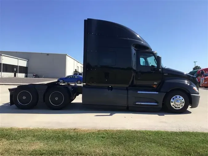 2021 INTERNATIONAL LT625