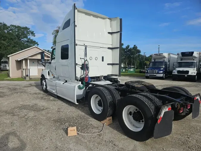 2020 NAVISTAR INTERNATIONAL LT625 SLPR CAB