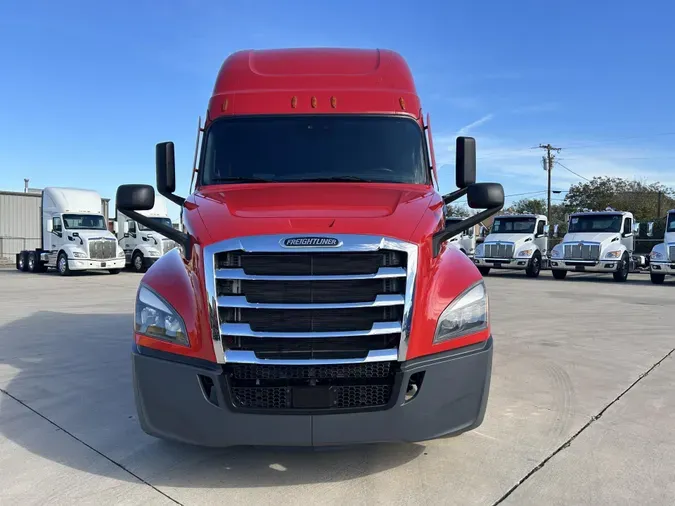 2021 Freightliner Cascadia