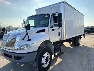 2013 INTERNATIONAL DURASTAR 4400