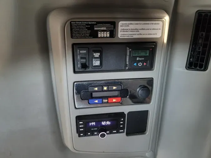 2022 International LT625