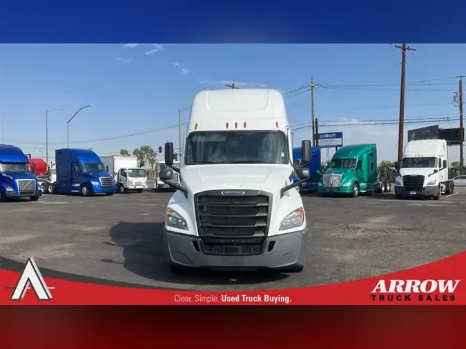 2020 FREIGHTLINER CA126