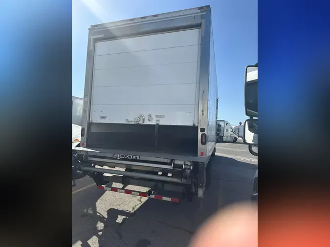 2019 FREIGHTLINER M2 106