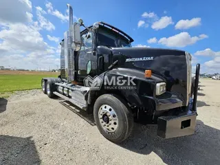 2011 WESTERN STAR 4900
