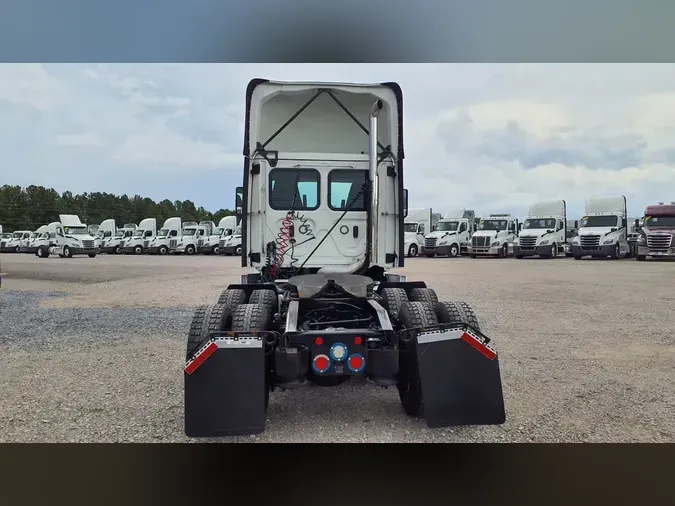 2024 FREIGHTLINER/MERCEDES NEW CASCADIA PX12664