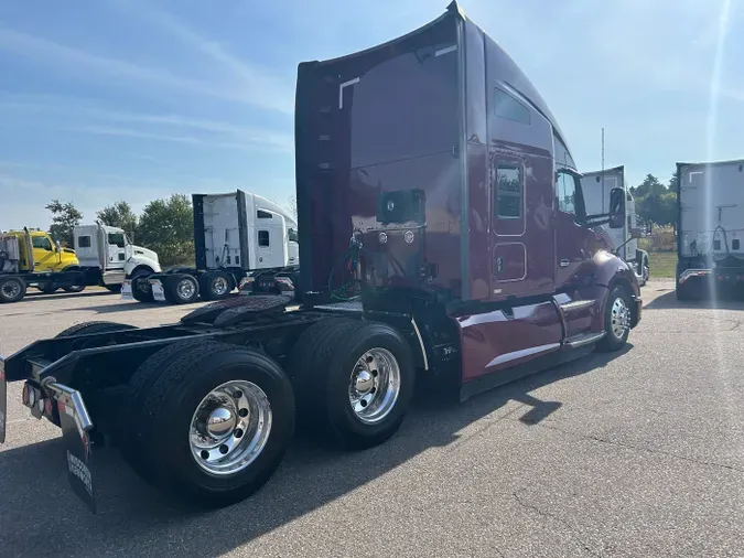2022 Kenworth T680