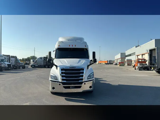 2022 Freightliner Cascadia 126668645dfae839d2a073f96cf8c552667