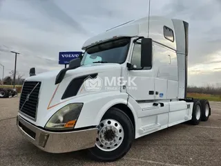 2013 VOLVO VNL6T670