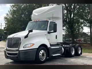 2021 INT LT625 6x4