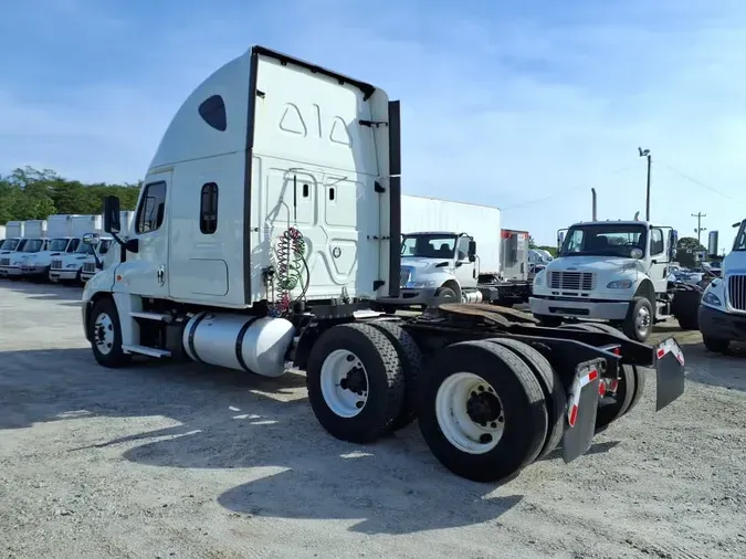 2020 FREIGHTLINER CASCADIA 125