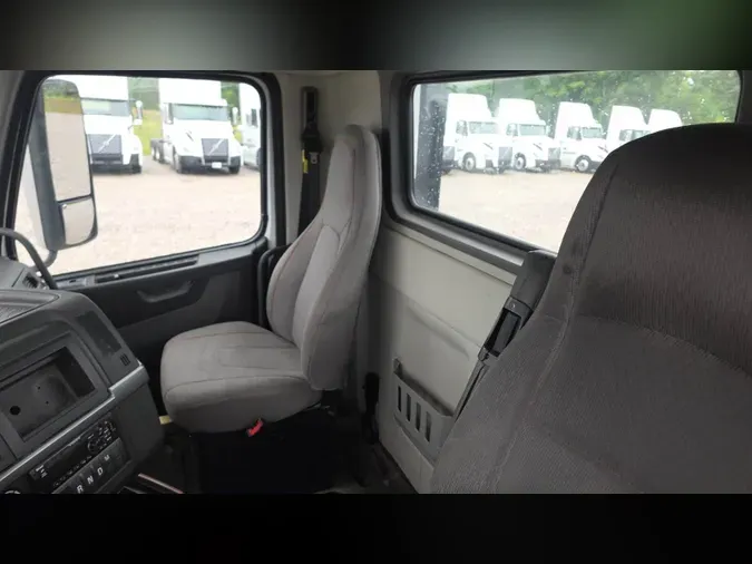 2020 Volvo VNL300668eeb87e3801ab6d4dbda53e15faeaa