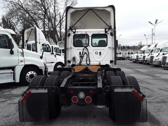 2020 FREIGHTLINER/MERCEDES NEW CASCADIA PX12664