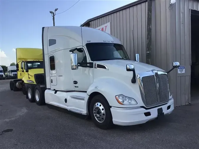 2022 KENWORTH T680
