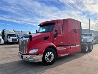 2017 PETERBILT 579