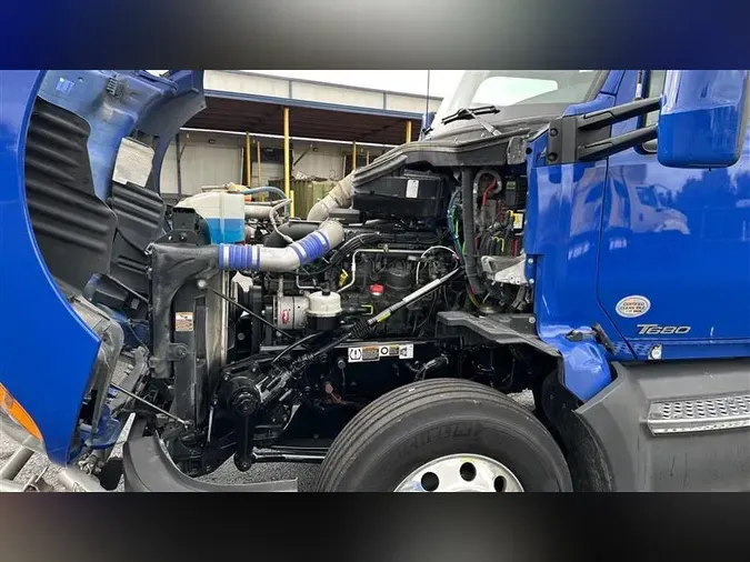 2021 KENWORTH T680