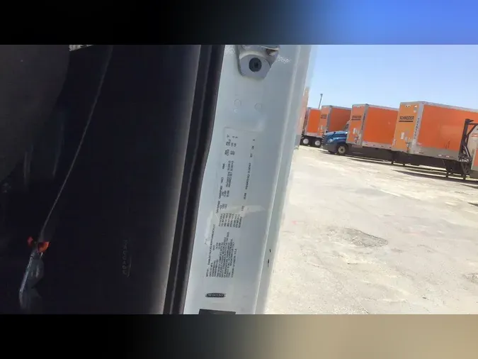 2022 Freightliner Cascadia 126