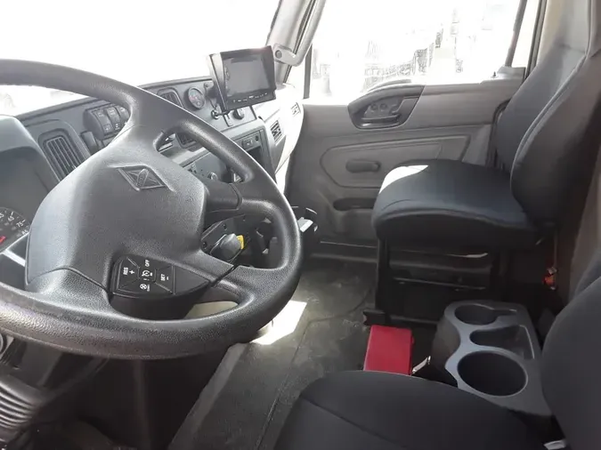 2020 NAVISTAR INTERNATIONAL MV607 (4X2)