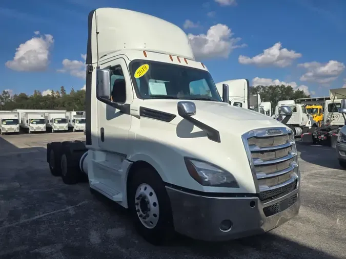 2019 FREIGHTLINER/MERCEDES NEW CASCADIA PX1266466a2c683e74774ddc5eda24ec1f2d658