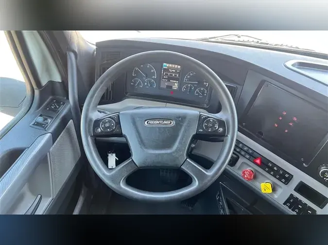 2020 FREIGHTLINER CA116