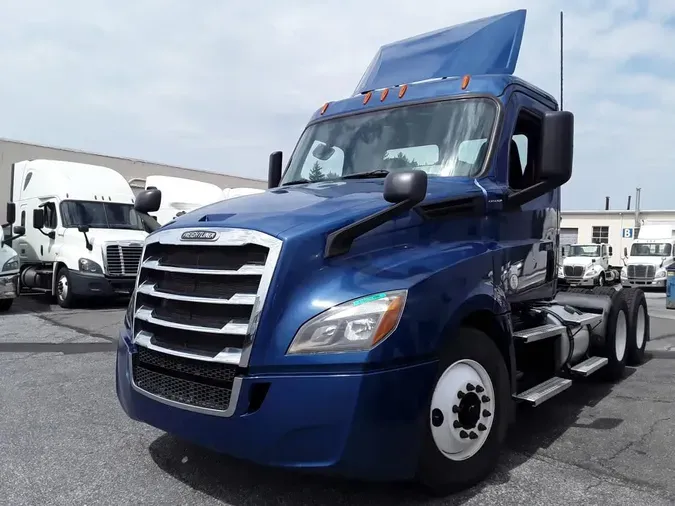 2019 FREIGHTLINER/MERCEDES NEW CASCADIA PX1266466aac9718863a483a6394fd1f62e9b11