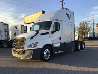 2021 FREIGHTLINER CA126