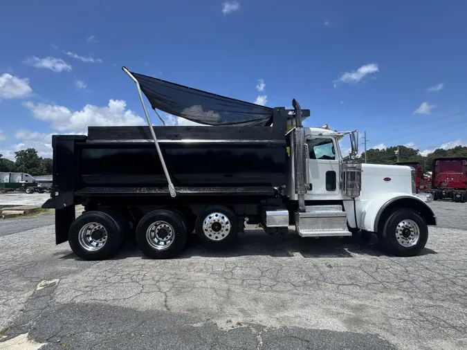 2020 Peterbilt 389