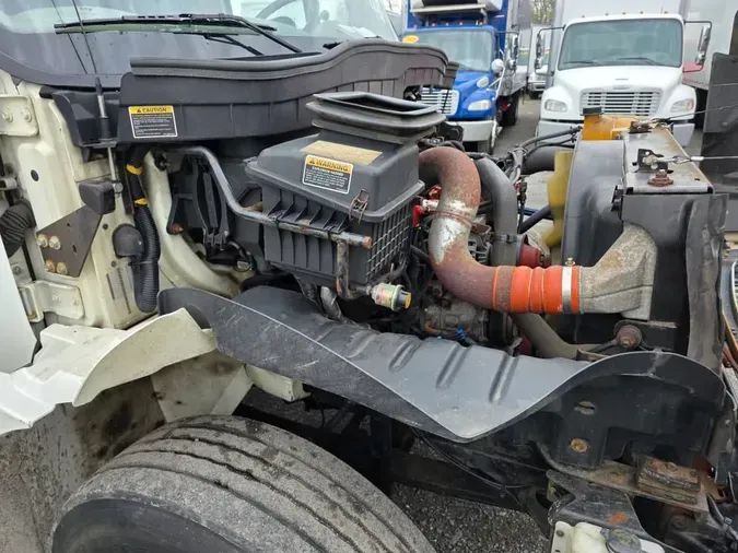2017 NAVISTAR INTERNATIONAL 4300