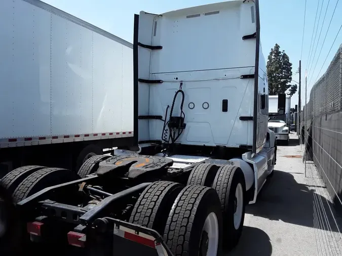2019 NAVISTAR INTERNATIONAL LT625 SLPR CAB