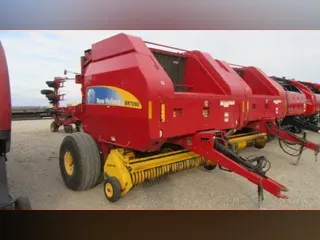 2010 New Holland BR7090 5X6