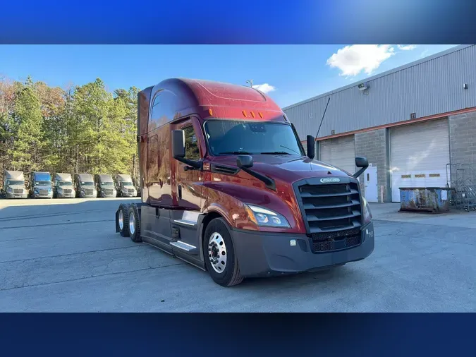 2022 Freightliner Cascadia 12666bc1a31fda915ebffcdb54335f77d6c