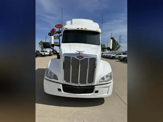 2022 Peterbilt 579