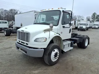 2014 FREIGHTLINER/MERCEDES M2 106