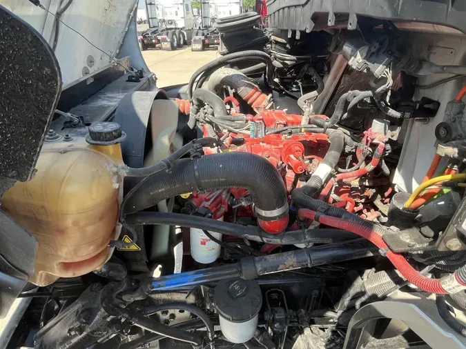 2022 International MV60766c4a40bdfae402ff5aa6d675aefab7d