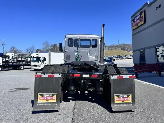 2020 Peterbilt 567