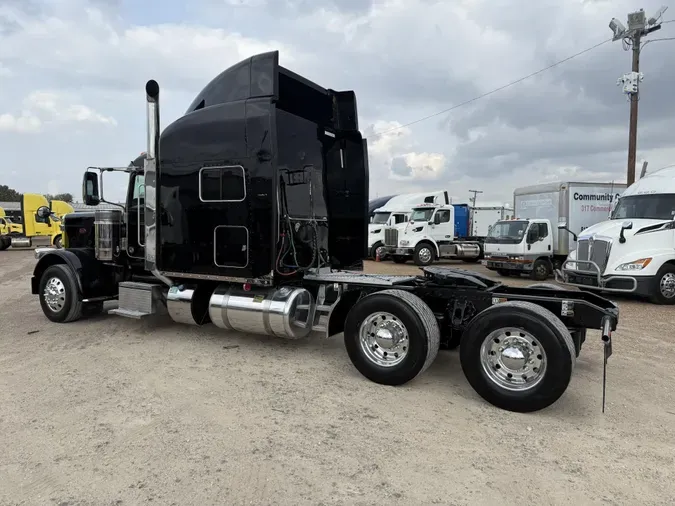 2022 Peterbilt 38966c85c50c9d47735c15137951f4b9ba9