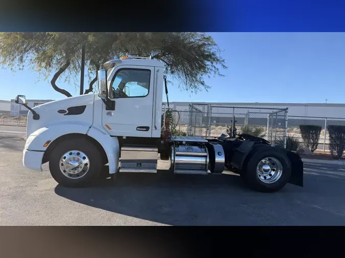 2019 Peterbilt 579