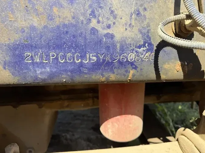 2000 WESTERN STAR 490066c948f2a084d1651aa89aedd06e92d3