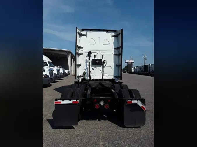2019 FREIGHTLINER CASCADIA 125